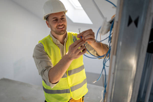 Best Affordable Emergency Electrician  in Lake City, FL
